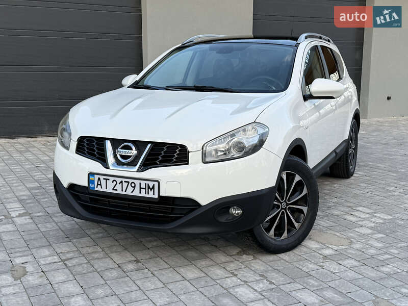 Позашляховик / Кросовер Nissan Qashqai+2 2012 в Коломиї