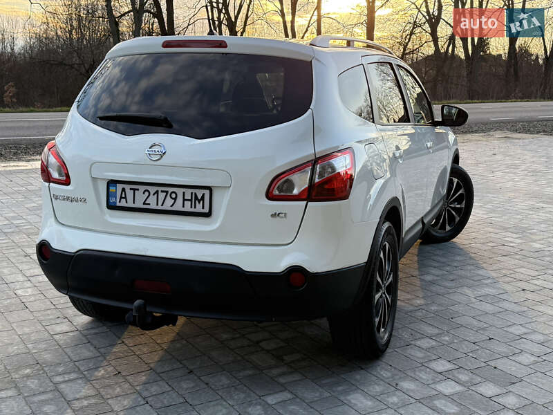 Позашляховик / Кросовер Nissan Qashqai+2 2012 в Коломиї