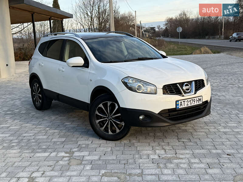 Позашляховик / Кросовер Nissan Qashqai+2 2012 в Коломиї