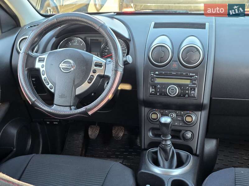 Внедорожник / Кроссовер Nissan Qashqai+2 2010 в Тернополе фото 36 Внедорожник / Кроссовер Nissan Qashqai+2 2010 в Тернополе