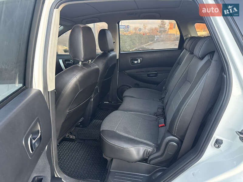 Позашляховик / Кросовер Nissan Qashqai+2 2011 в Сумах