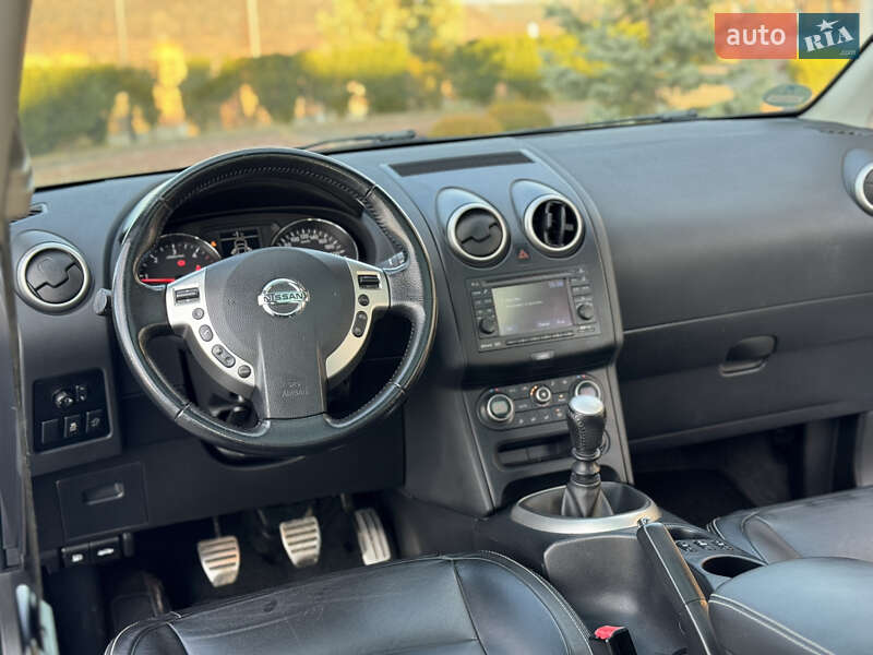 Внедорожник / Кроссовер Nissan Qashqai+2 2013 в Дрогобыче