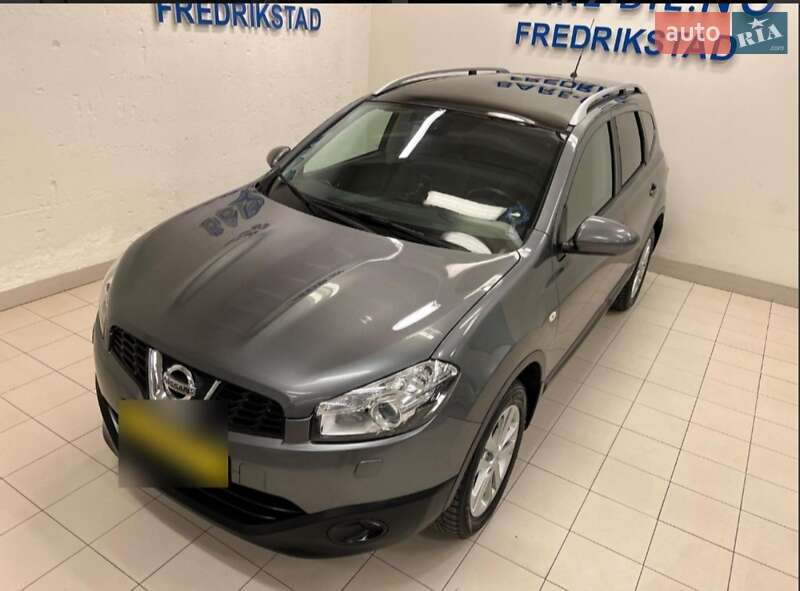 Внедорожник / Кроссовер Nissan Qashqai+2 2012 в Староконстантинове