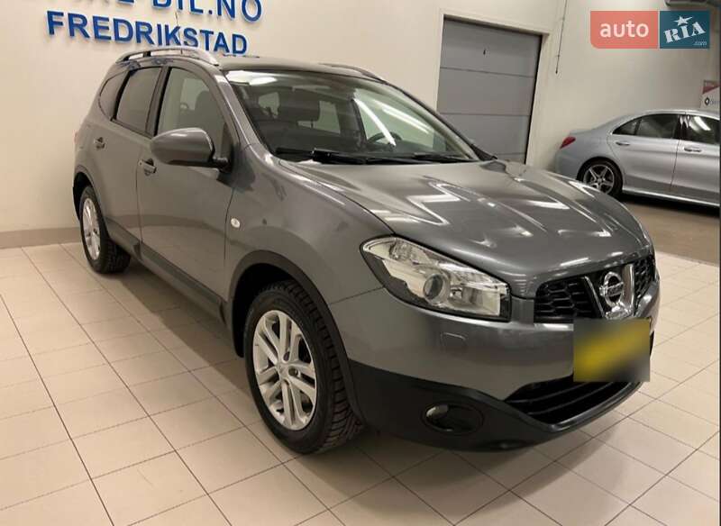 Внедорожник / Кроссовер Nissan Qashqai+2 2012 в Староконстантинове