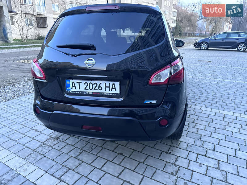 Внедорожник / Кроссовер Nissan Qashqai+2 2010 в Ивано-Франковске