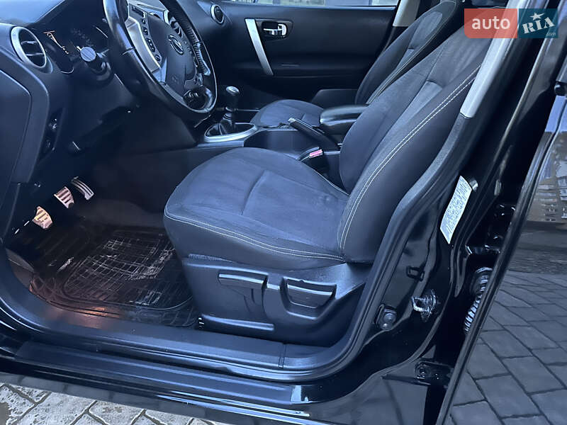 Внедорожник / Кроссовер Nissan Qashqai+2 2010 в Ивано-Франковске