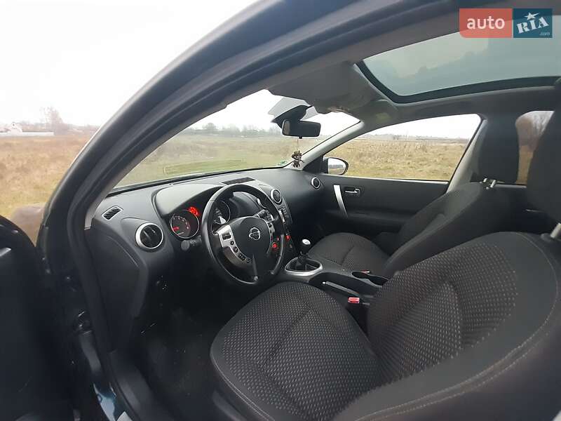 Внедорожник / Кроссовер Nissan Qashqai+2 2009 в Виннице