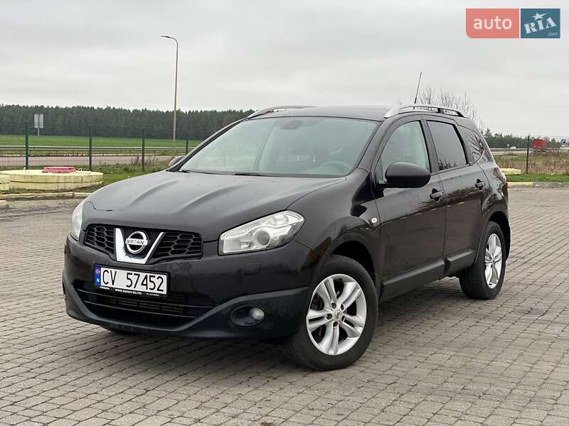 Внедорожник / Кроссовер Nissan Qashqai+2 2010 в Звягеле фото 2 Внедорожник / Кроссовер Nissan Qashqai+2 2010 в Звягеле