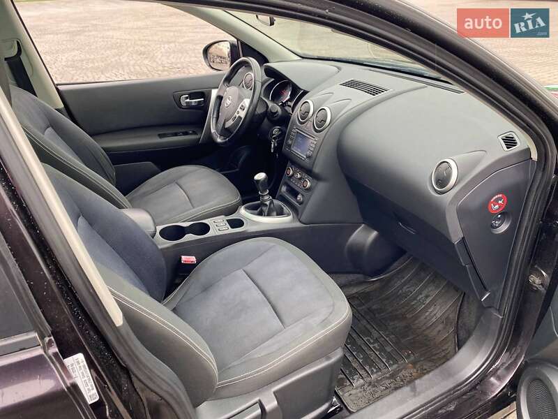 Внедорожник / Кроссовер Nissan Qashqai+2 2010 в Звягеле фото 15 Внедорожник / Кроссовер Nissan Qashqai+2 2010 в Звягеле