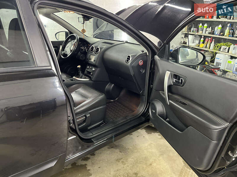 Внедорожник / Кроссовер Nissan Qashqai+2 2013 в Ивано-Франковске фото 6 Внедорожник / Кроссовер Nissan Qashqai+2 2013 в Ивано-Франковске