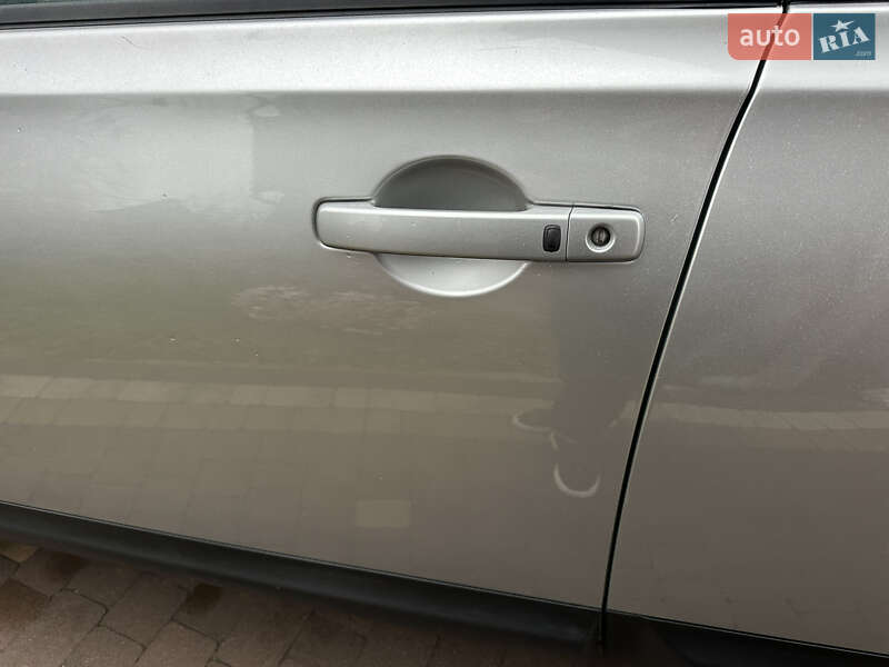 Внедорожник / Кроссовер Nissan Qashqai+2 2010 в Коломые