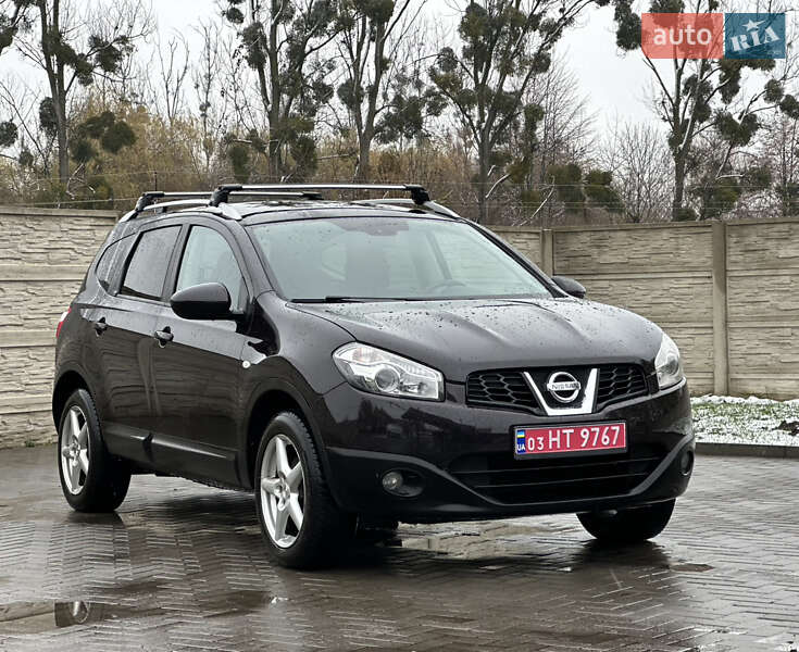 Внедорожник / Кроссовер Nissan Qashqai+2 2010 в Луцке
