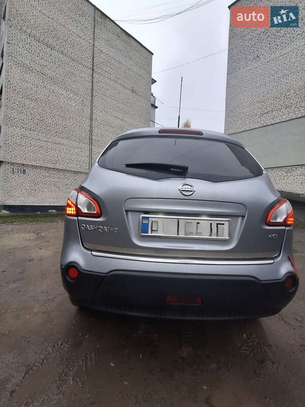 Позашляховик / Кросовер Nissan Qashqai+2 2010 в Старокостянтинові