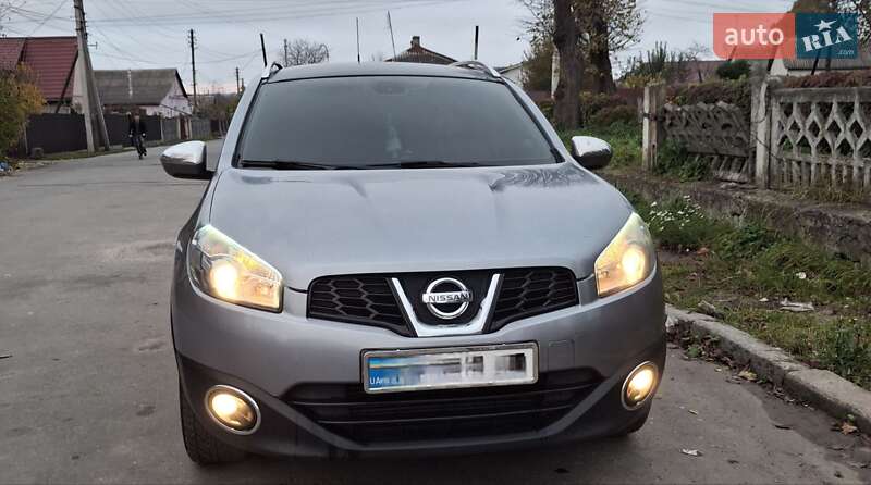 Позашляховик / Кросовер Nissan Qashqai+2 2010 в Старокостянтинові