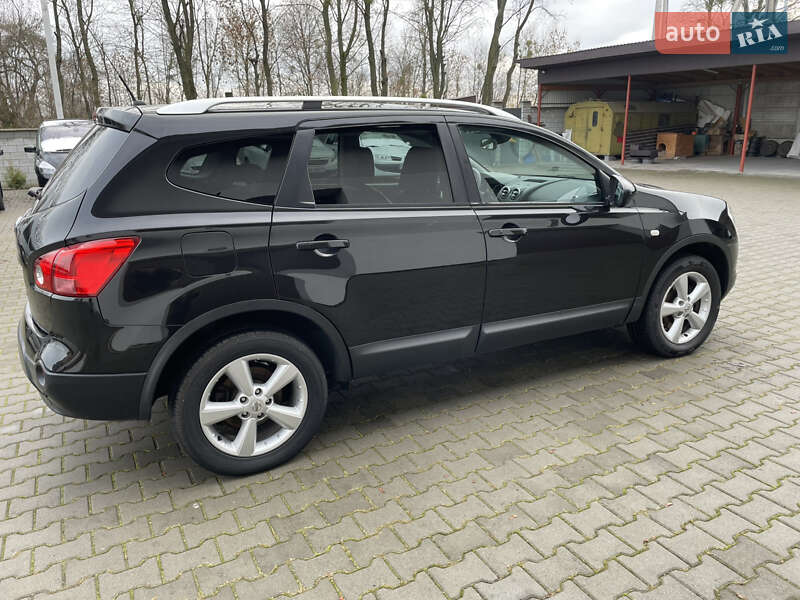 Внедорожник / Кроссовер Nissan Qashqai+2 2009 в Ровно