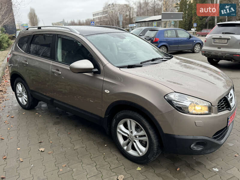 Внедорожник / Кроссовер Nissan Qashqai+2 2011 в Белой Церкви
