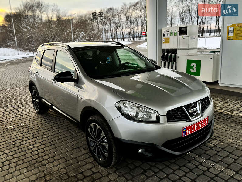 Позашляховик / Кросовер Nissan Qashqai+2 2013 в Стрию