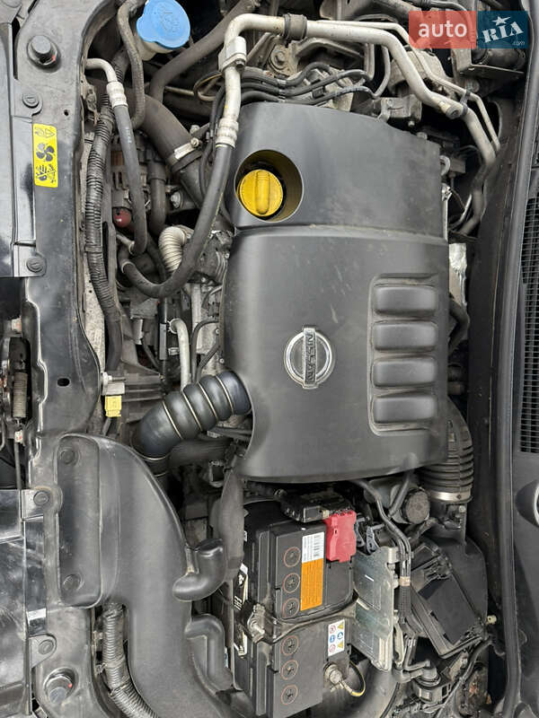 Позашляховик / Кросовер Nissan Qashqai+2 2010 в Миколаєві