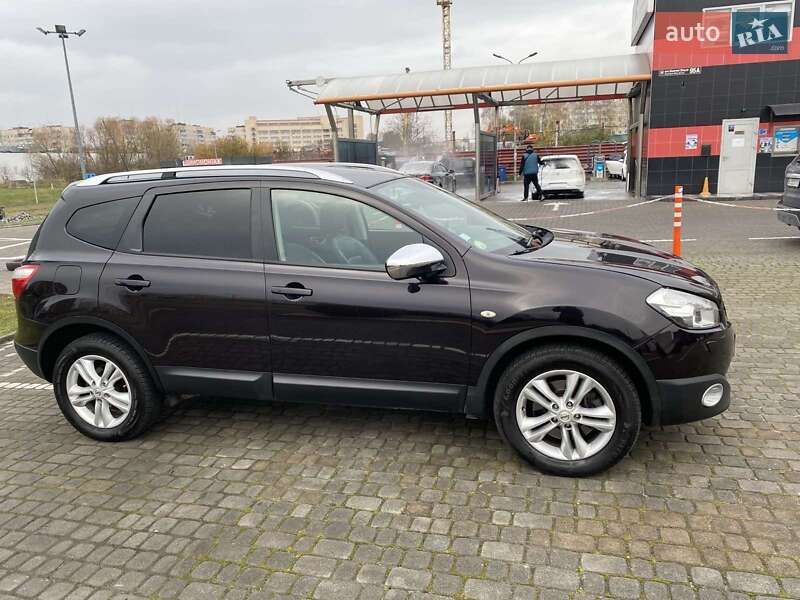 Внедорожник / Кроссовер Nissan Qashqai+2 2011 в Львове