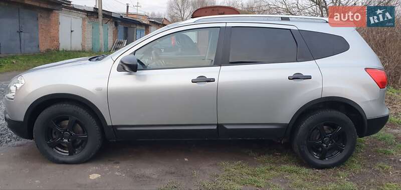 Позашляховик / Кросовер Nissan Qashqai+2 2009 в Козятині