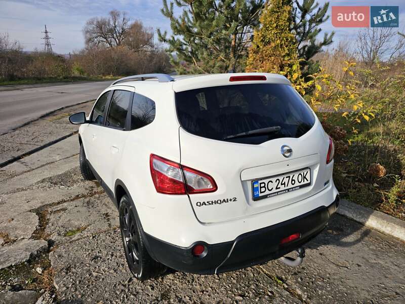 Позашляховик / Кросовер Nissan Qashqai+2 2010 в Новому Розділі фото 10 Позашляховик / Кросовер Nissan Qashqai+2 2010 в Новому Розділі