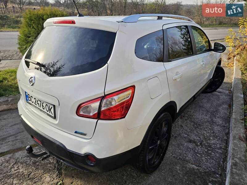 Позашляховик / Кросовер Nissan Qashqai+2 2010 в Новому Розділі фото 18 Позашляховик / Кросовер Nissan Qashqai+2 2010 в Новому Розділі