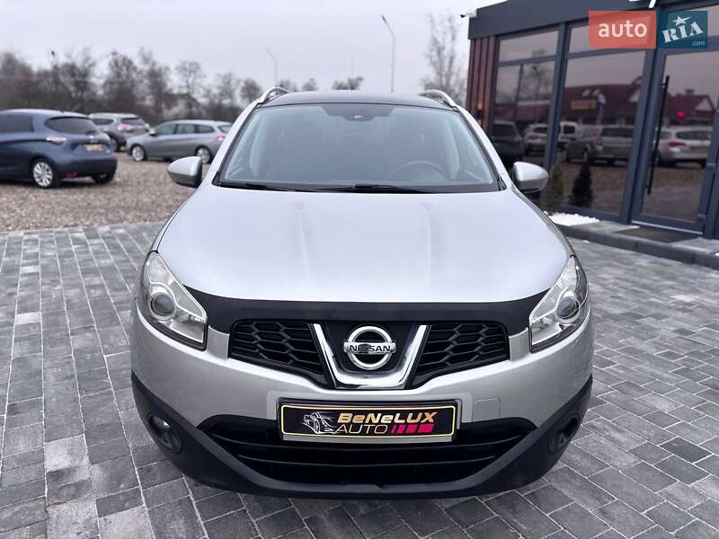 Позашляховик / Кросовер Nissan Qashqai+2 2010 в Коломиї