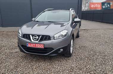 Позашляховик / Кросовер Nissan Qashqai+2 2011 в Коростені
