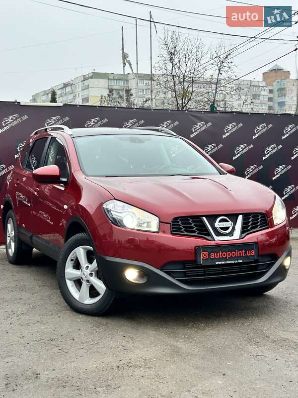 Nissan Qashqai+2 2011