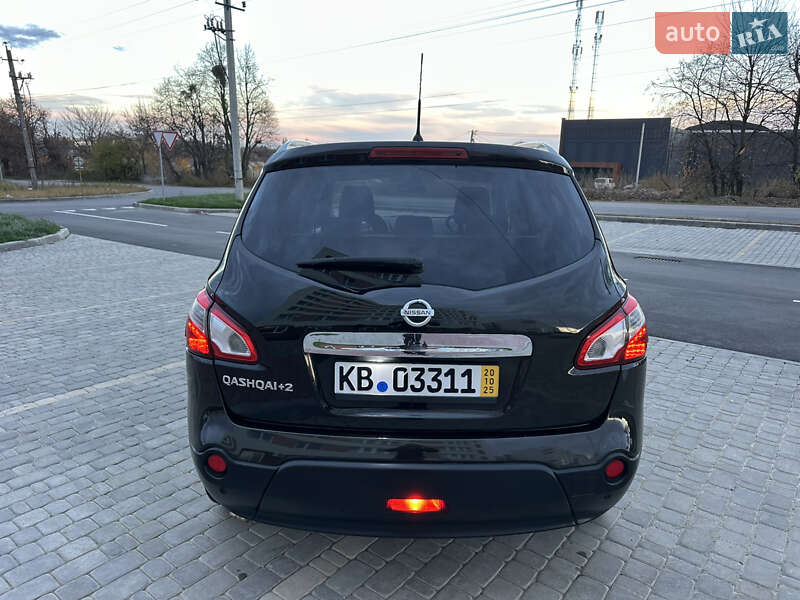 Позашляховик / Кросовер Nissan Qashqai+2 2011 в Вінниці