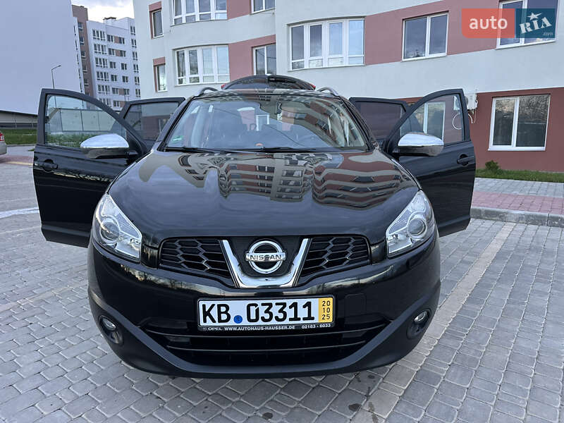 Позашляховик / Кросовер Nissan Qashqai+2 2011 в Вінниці