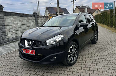 Внедорожник / Кроссовер Nissan Qashqai+2 2012 в Клевани