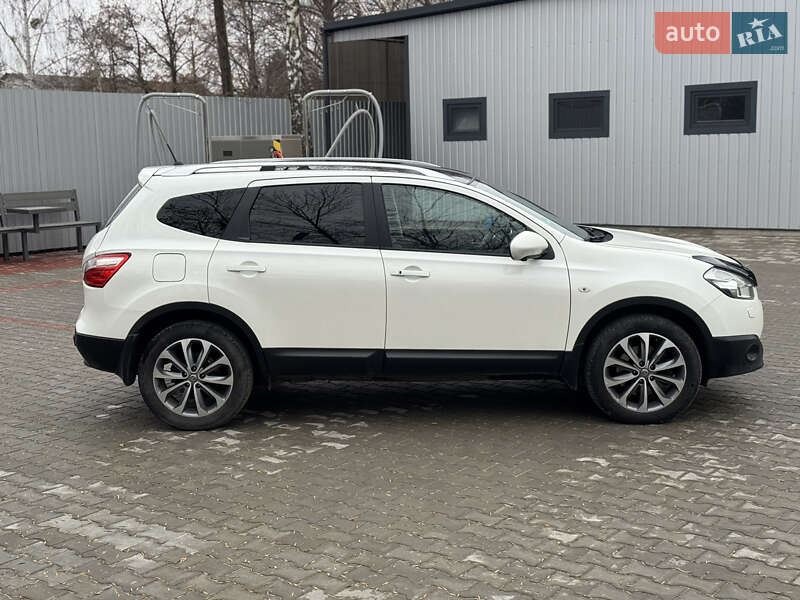 Позашляховик / Кросовер Nissan Qashqai+2 2013 в Костопілі