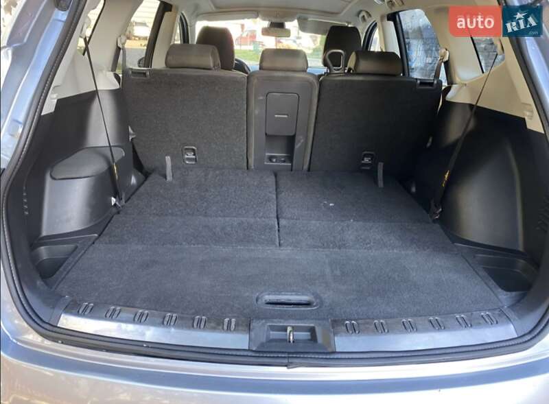 Позашляховик / Кросовер Nissan Qashqai+2 2012 в Старокостянтинові