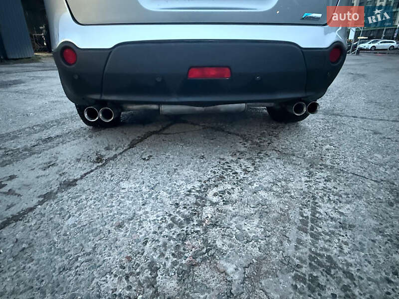 Позашляховик / Кросовер Nissan Qashqai+2 2008 в Києві фото 12 Позашляховик / Кросовер Nissan Qashqai+2 2008 в Києві