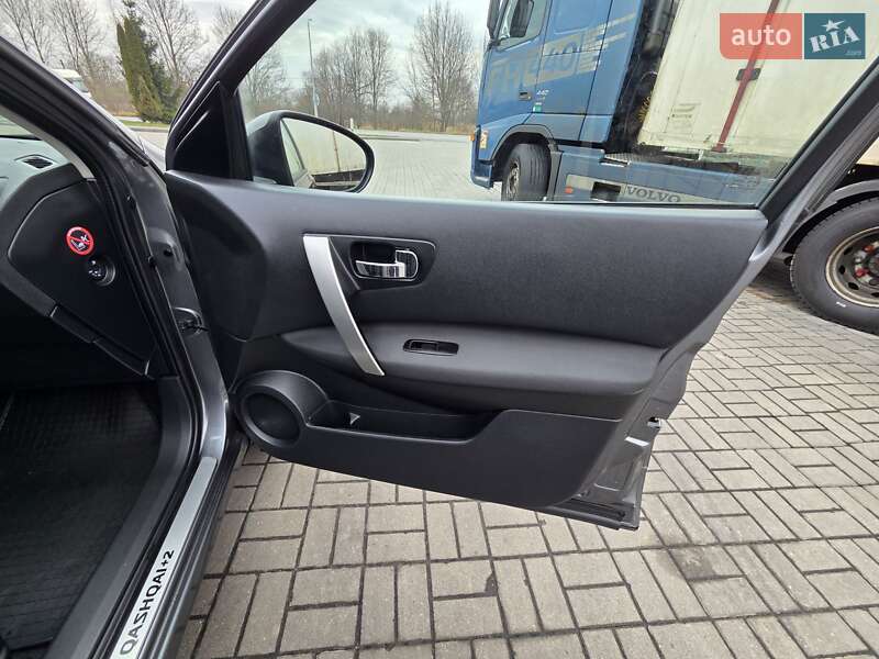 Внедорожник / Кроссовер Nissan Qashqai+2 2013 в Калуше