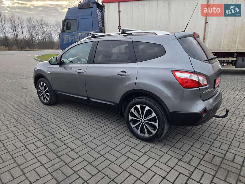 Внедорожник / Кроссовер Nissan Qashqai+2 2013 в Калуше