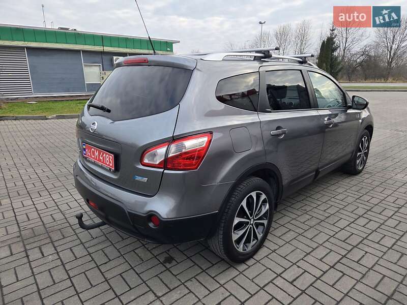 Внедорожник / Кроссовер Nissan Qashqai+2 2013 в Калуше