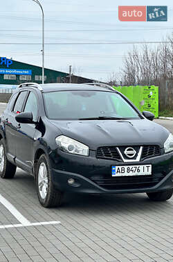 Позашляховик / Кросовер Nissan Qashqai+2 2010 в Вінниці