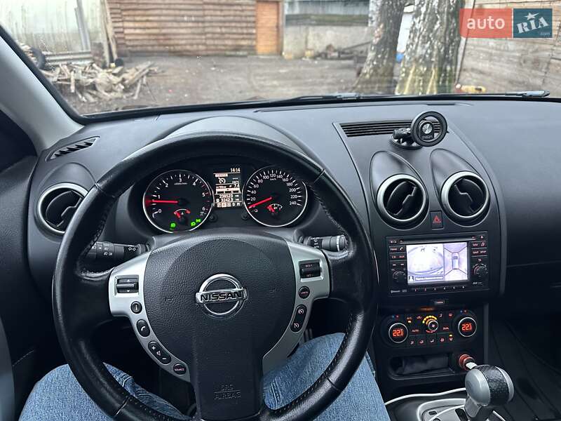 Внедорожник / Кроссовер Nissan Qashqai+2 2012 в Полтаве