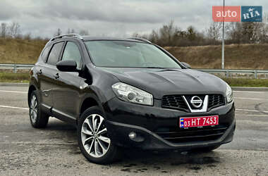 Внедорожник / Кроссовер Nissan Qashqai+2 2010 в Полтаве