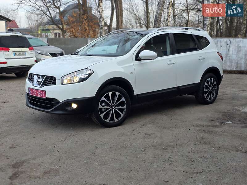 Внедорожник / Кроссовер Nissan Qashqai+2 2011 в Калуше