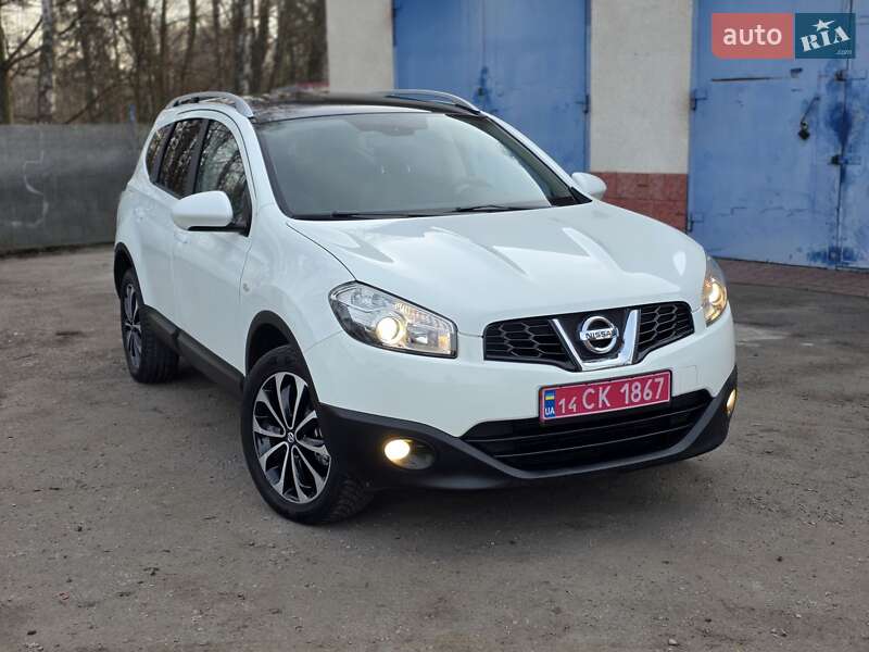 Внедорожник / Кроссовер Nissan Qashqai+2 2011 в Калуше