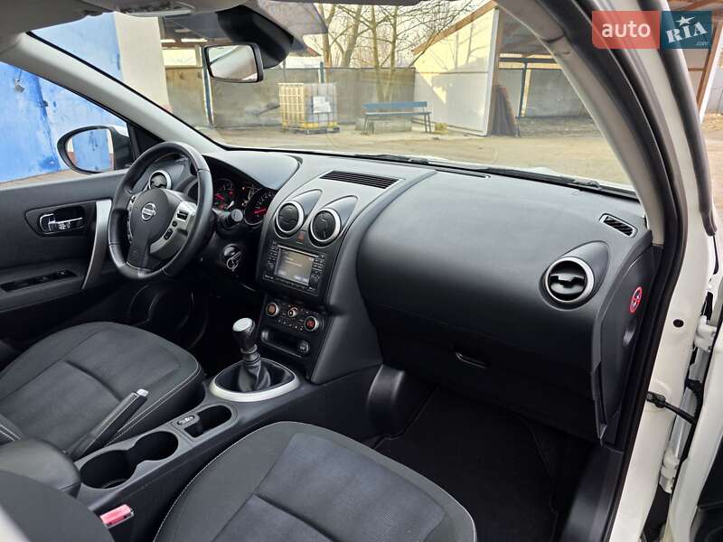 Внедорожник / Кроссовер Nissan Qashqai+2 2011 в Калуше