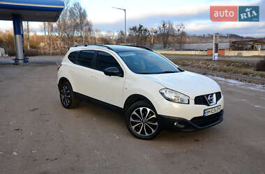 Внедорожник / Кроссовер Nissan Qashqai+2 2013 в Ромнах