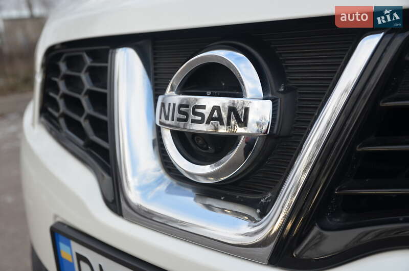 Позашляховик / Кросовер Nissan Qashqai+2 2013 в Ромнах