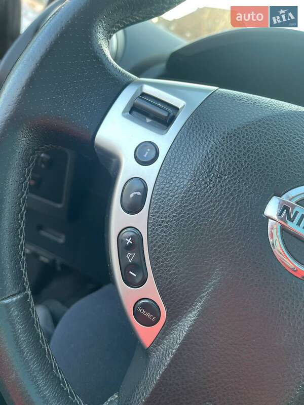 Внедорожник / Кроссовер Nissan Qashqai+2 2008 в Ровно фото 25 Внедорожник / Кроссовер Nissan Qashqai+2 2008 в Ровно