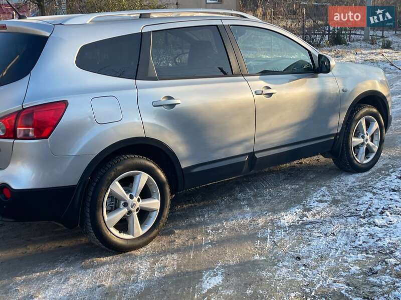 Внедорожник / Кроссовер Nissan Qashqai+2 2008 в Ровно фото 99 Внедорожник / Кроссовер Nissan Qashqai+2 2008 в Ровно
