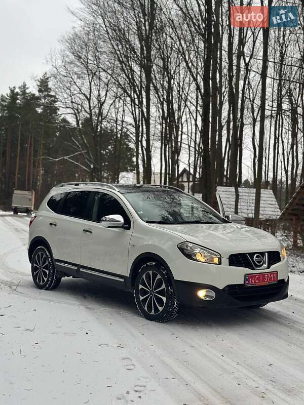 Внедорожник / Кроссовер Nissan Qashqai+2 2011 в Ивано-Франковске