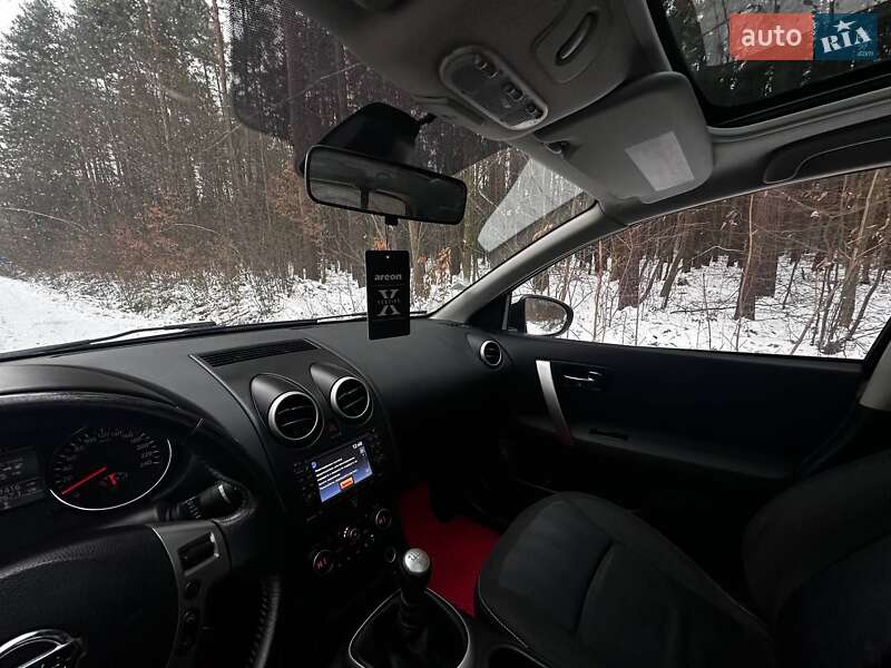 Внедорожник / Кроссовер Nissan Qashqai+2 2011 в Ивано-Франковске